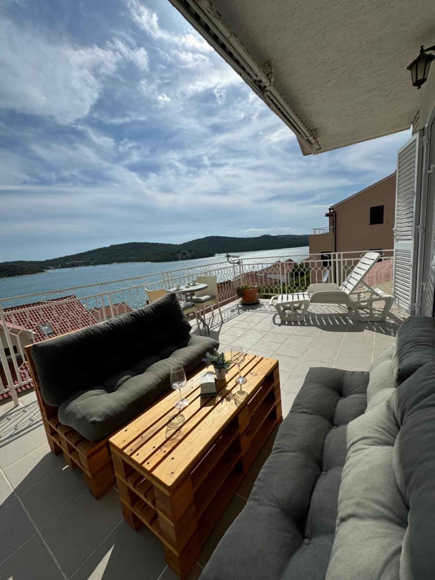 Marina Apartmani Tisno Murter 외부 사진